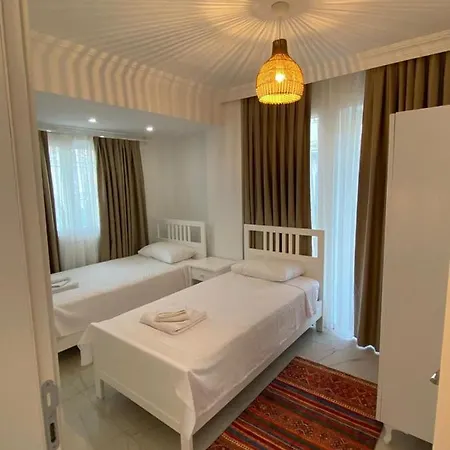 Turuncu Villa *